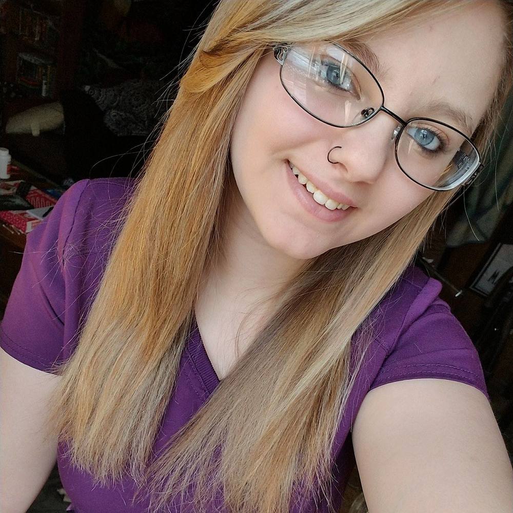 Meet your Posher, Chey